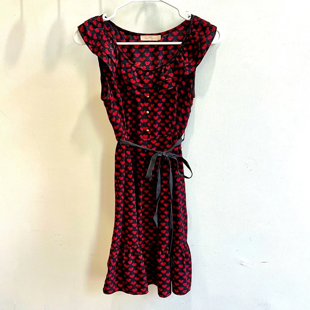 ‼️NAME YOUR PRICE // DONATING MON 7/31‼️ FUN 2 FUN Heart Pattern Dress - Picture 1 of 1
